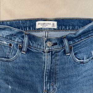 Abercrombie & Fitch Women’s 90’s straight low rise 24 00 short 00s